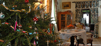 wyposażenie wnętrz mieszkalnych w w okresie świąt Bożego Narodzenia na mazowieckiej wsi